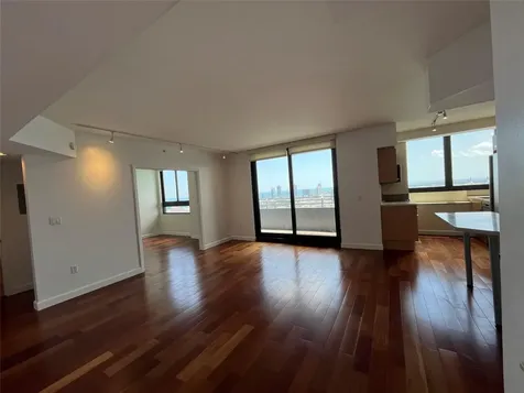1330 West Avenue Miami Beach FL 33139