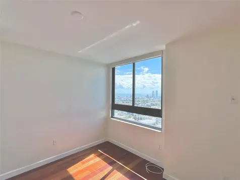 1330 West Avenue Miami Beach FL 33139