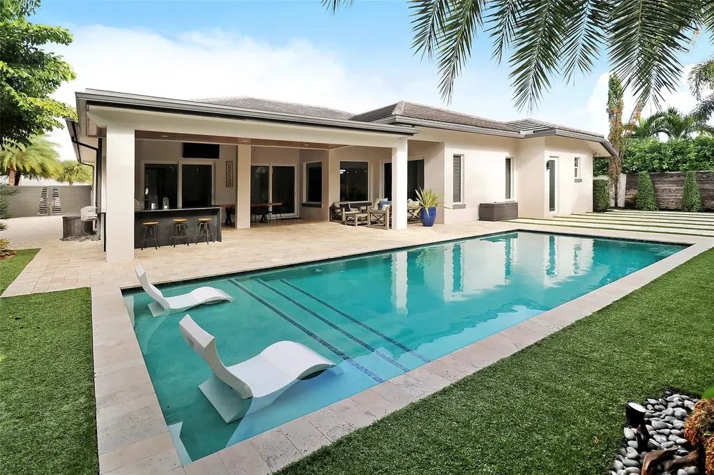 740 SW 18th Street Boca Raton FL 33486