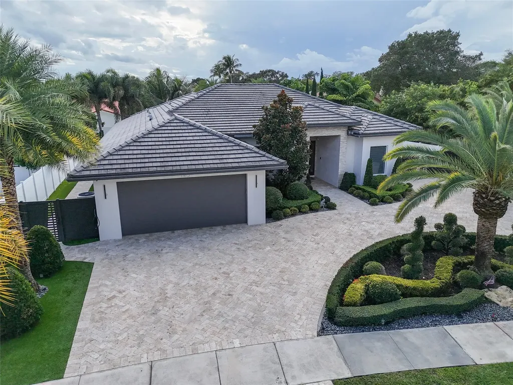 740 SW 18th Street Boca Raton FL 33486
