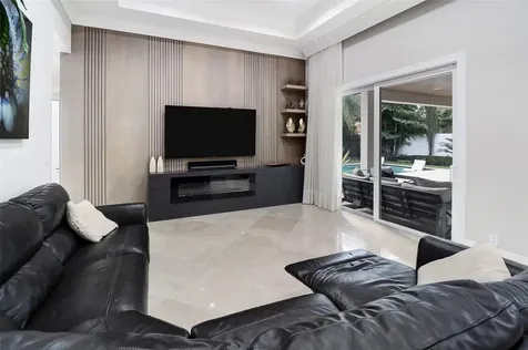 740 SW 18th Street Boca Raton FL 33486