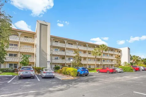 1501 Cayman Way Coconut Creek FL 33066