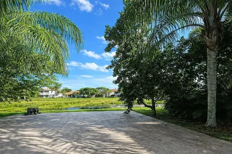 1381 Beacon Circle Wellington FL 33414