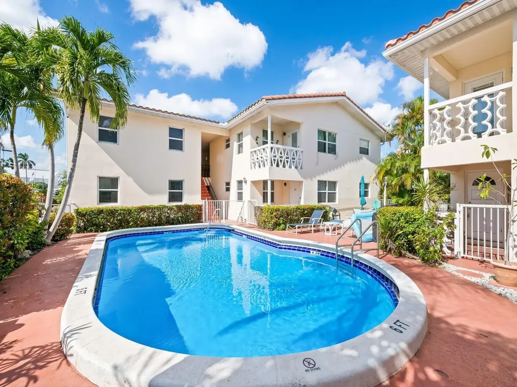 2591 NE 55th Court Fort Lauderdale FL 33308