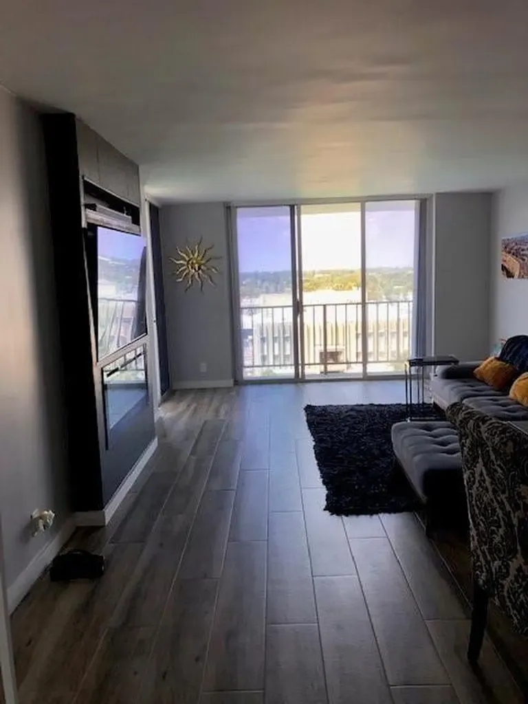 1609 N Riverside Drive Pompano Beach FL 33062