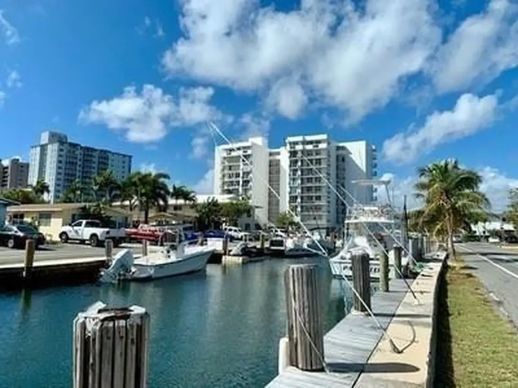 1609 N Riverside Drive Pompano Beach FL 33062