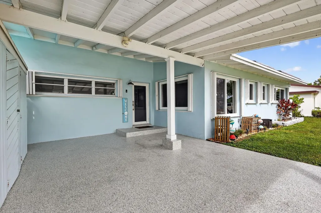 9471 Jamaica Drive Cutler Bay FL 33189