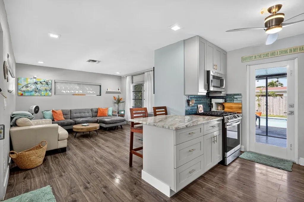 9471 Jamaica Drive Cutler Bay FL 33189