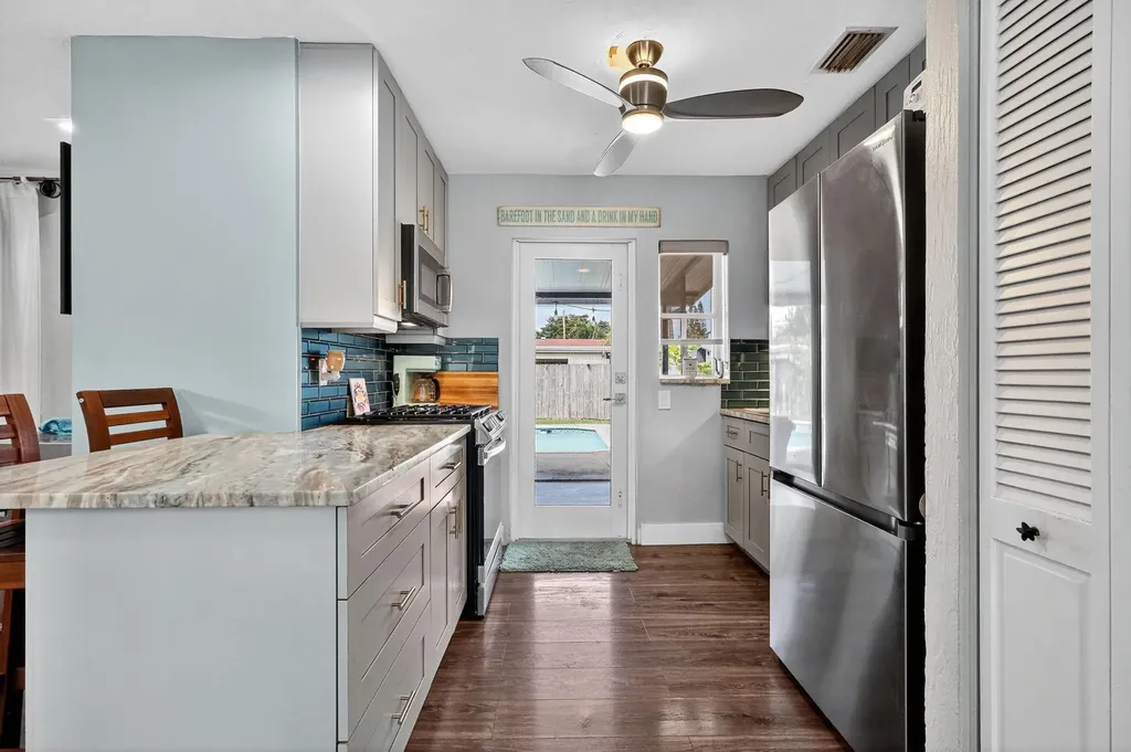 9471 Jamaica Drive Cutler Bay FL 33189