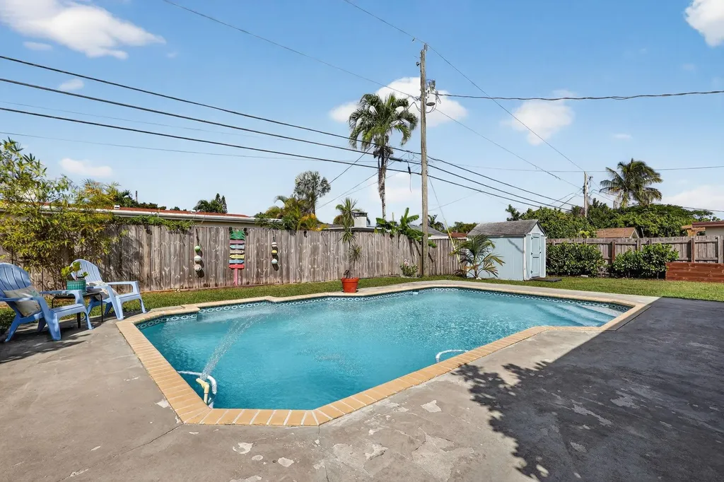 9471 Jamaica Drive Cutler Bay FL 33189