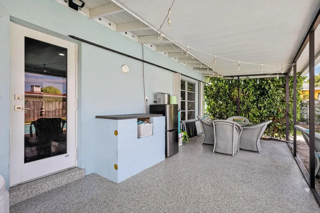 9471 Jamaica Drive Cutler Bay FL 33189