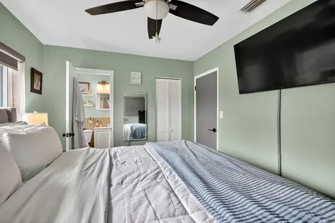 9471 Jamaica Drive Cutler Bay FL 33189