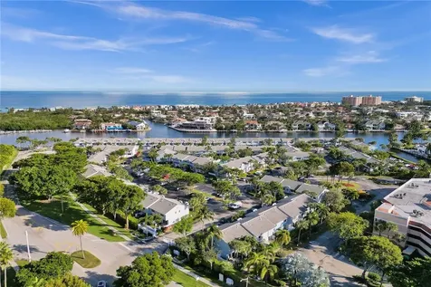 876 Jeffery Street Boca Raton FL 33487