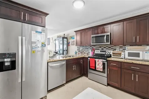 1830 N Lauderdale Avenue North Lauderdale FL 33068
