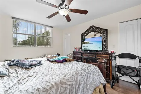 1830 N Lauderdale Avenue North Lauderdale FL 33068