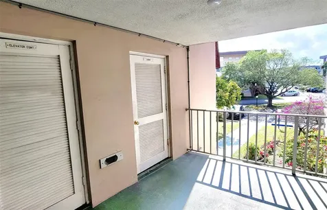2901 NW 47th Terrace Lauderdale Lakes FL 33313