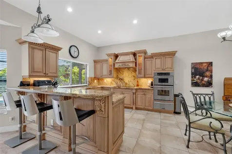 5613 NW 64th Terrace Coral Springs FL 33067