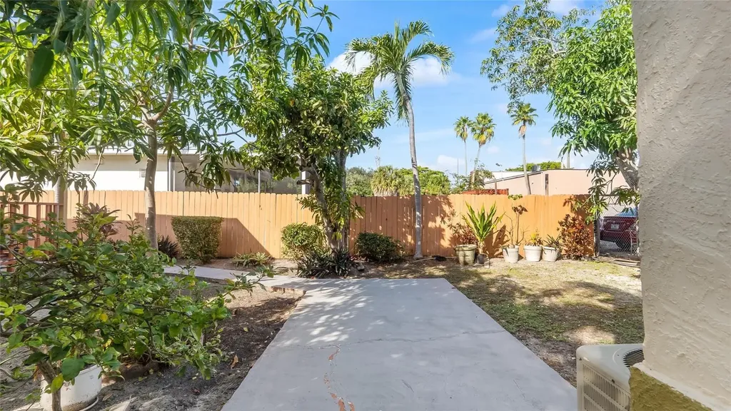 117 SW 1st Avenue Hallandale Beach FL 33009