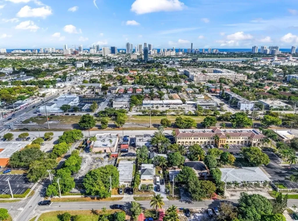 117 SW 1st Avenue Hallandale Beach FL 33009