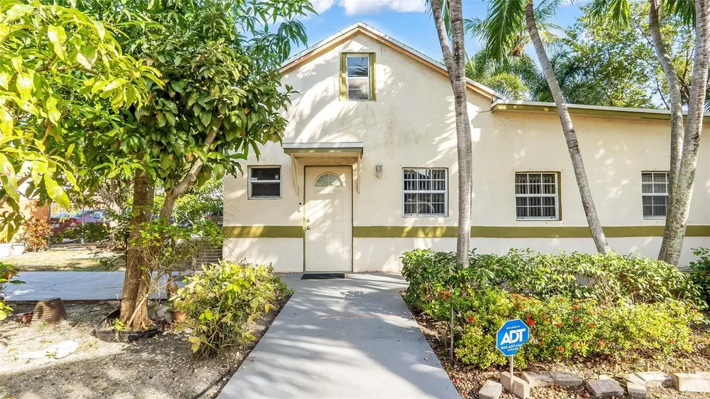 117 SW 1st Avenue Hallandale Beach FL 33009