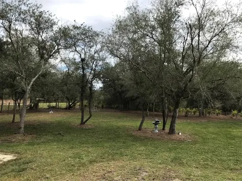 19418 NW 246th Street Okeechobee FL 34972