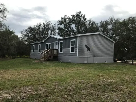 19418 NW 246th Street Okeechobee FL 34972