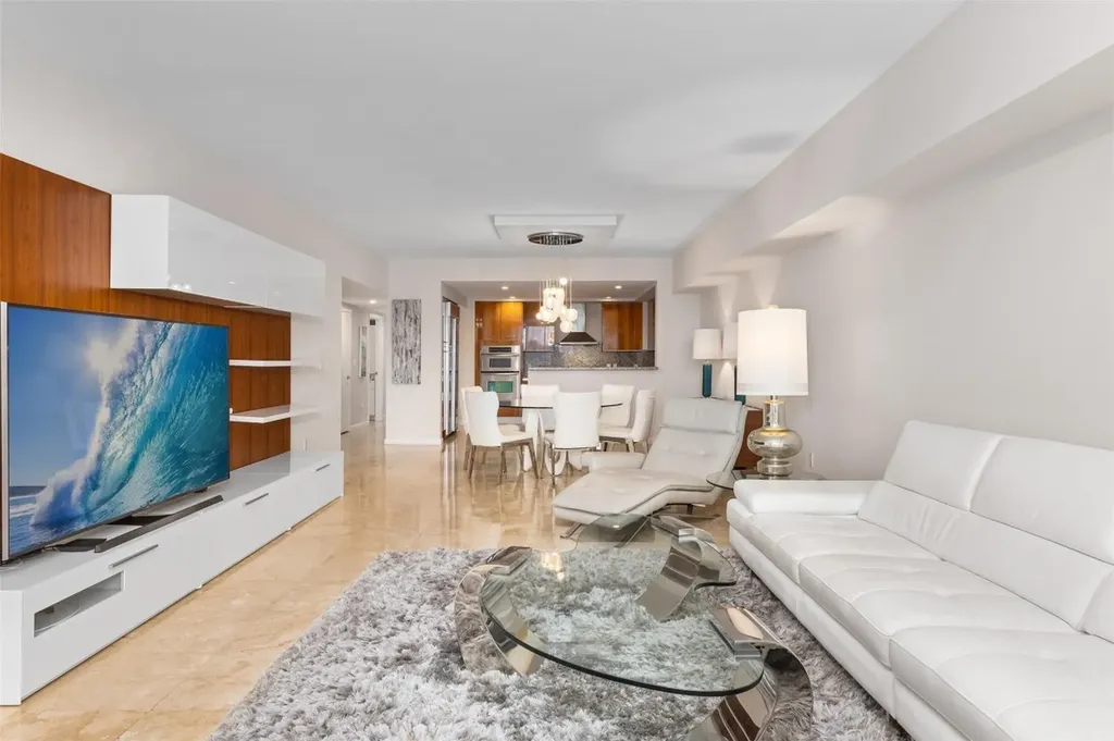 45 Hendricks Isle Fort Lauderdale FL 33301