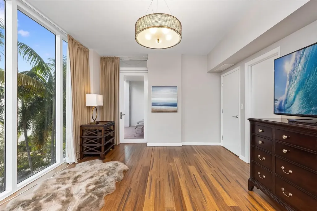 45 Hendricks Isle Fort Lauderdale FL 33301