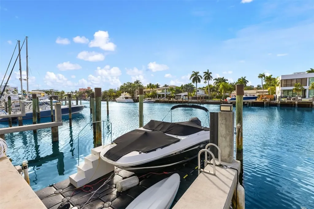 45 Hendricks Isle Fort Lauderdale FL 33301