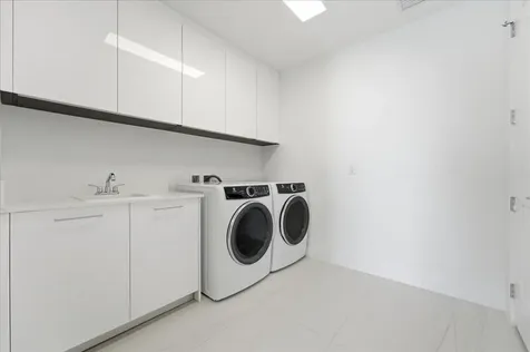 151 N Seabreeze Boulevard Fort Lauderdale FL 33304