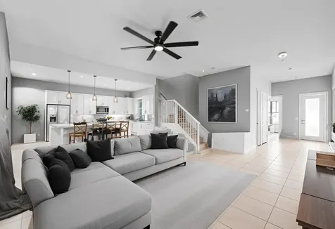 8870 NW 37th Drive Coral Springs FL 33065