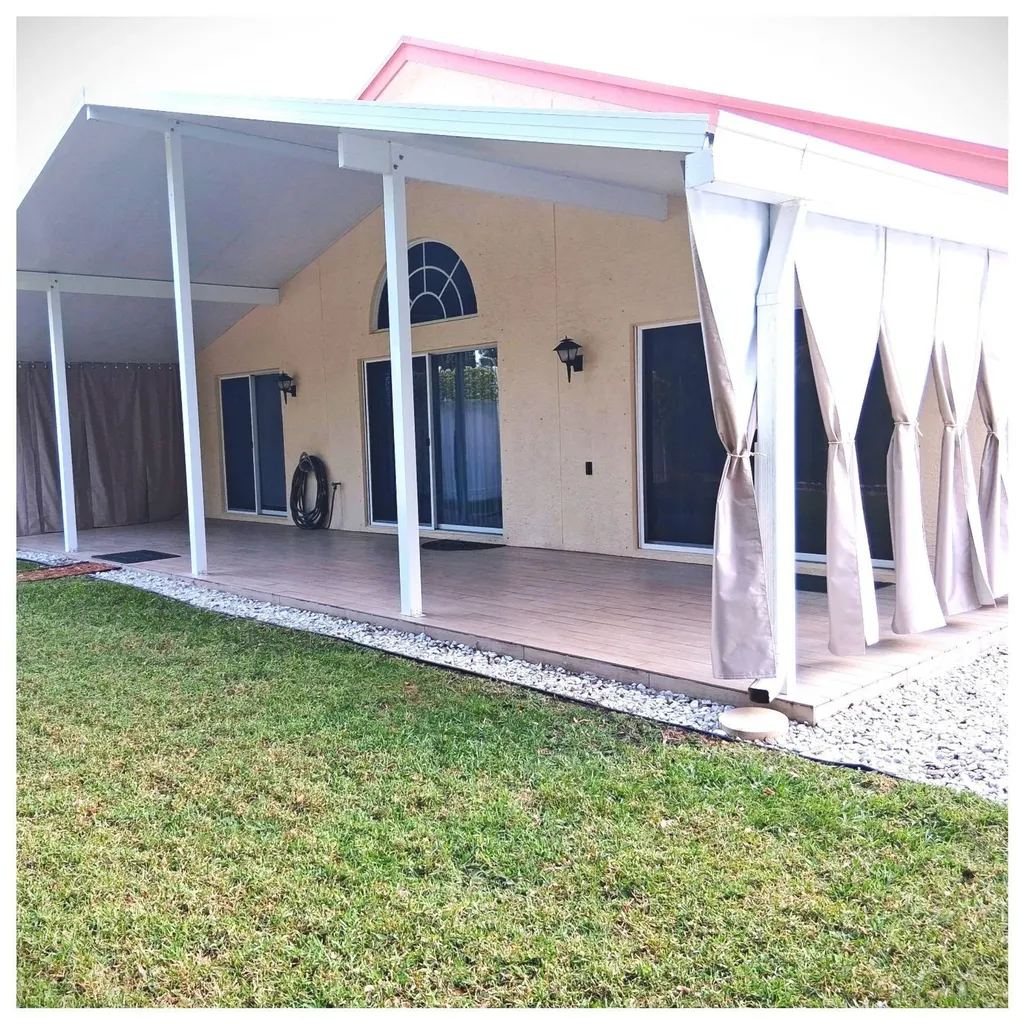 231 Preserve Court Royal Palm Beach FL 33411