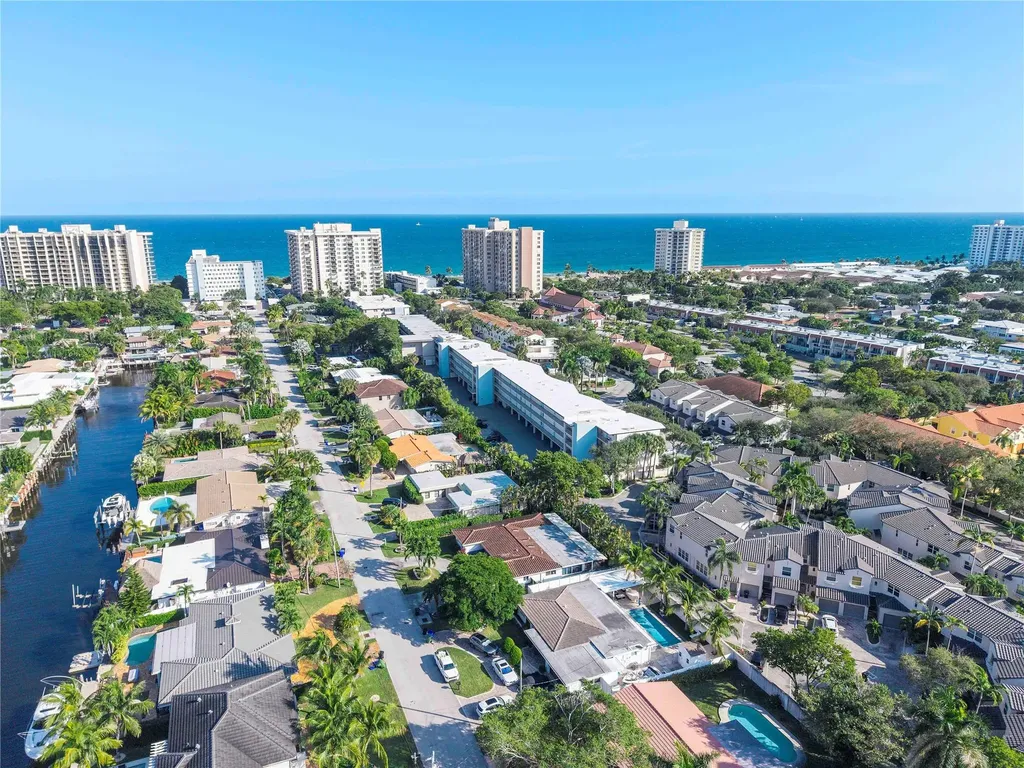 1967 S Ocean Boulevard Lauderdale By The Sea FL 33062
