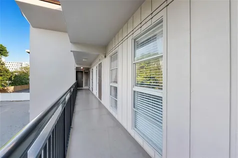 1967 S Ocean Boulevard Lauderdale By The Sea FL 33062