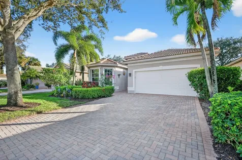 8266 Sandpiper Glen Drive Lake Worth FL 33467