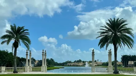 8266 Sandpiper Glen Drive Lake Worth FL 33467
