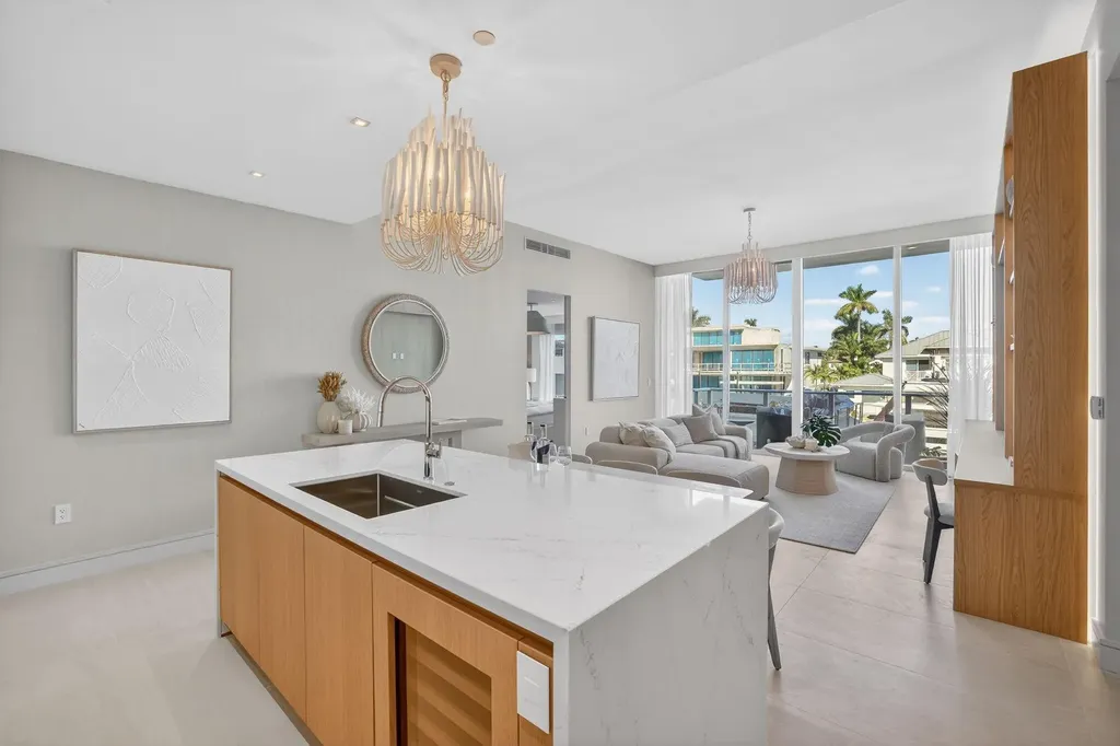 2311 SE 17th Street Fort Lauderdale FL 33316