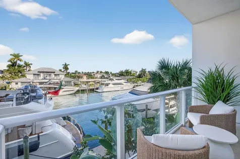 2311 SE 17th Street Fort Lauderdale FL 33316