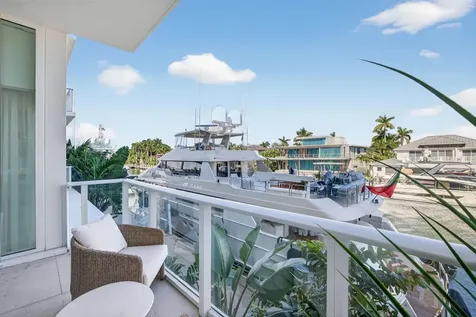 2311 SE 17th Street Fort Lauderdale FL 33316