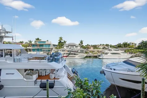 2311 SE 17th Street Fort Lauderdale FL 33316