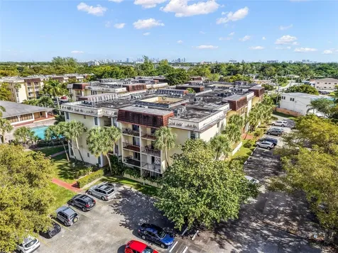 North Miami FL 33161