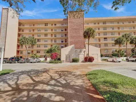 14527 Bonaire Boulevard Delray Beach FL 33446