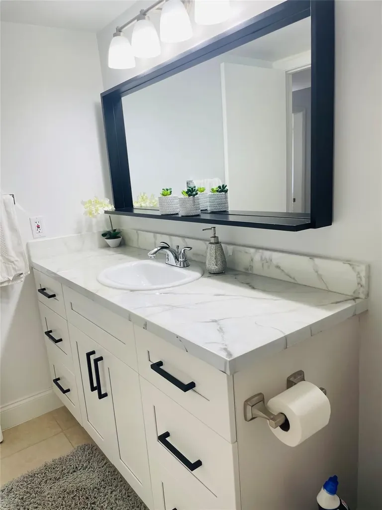 8745 Shadow Wood Boulevard Coral Springs FL 33071
