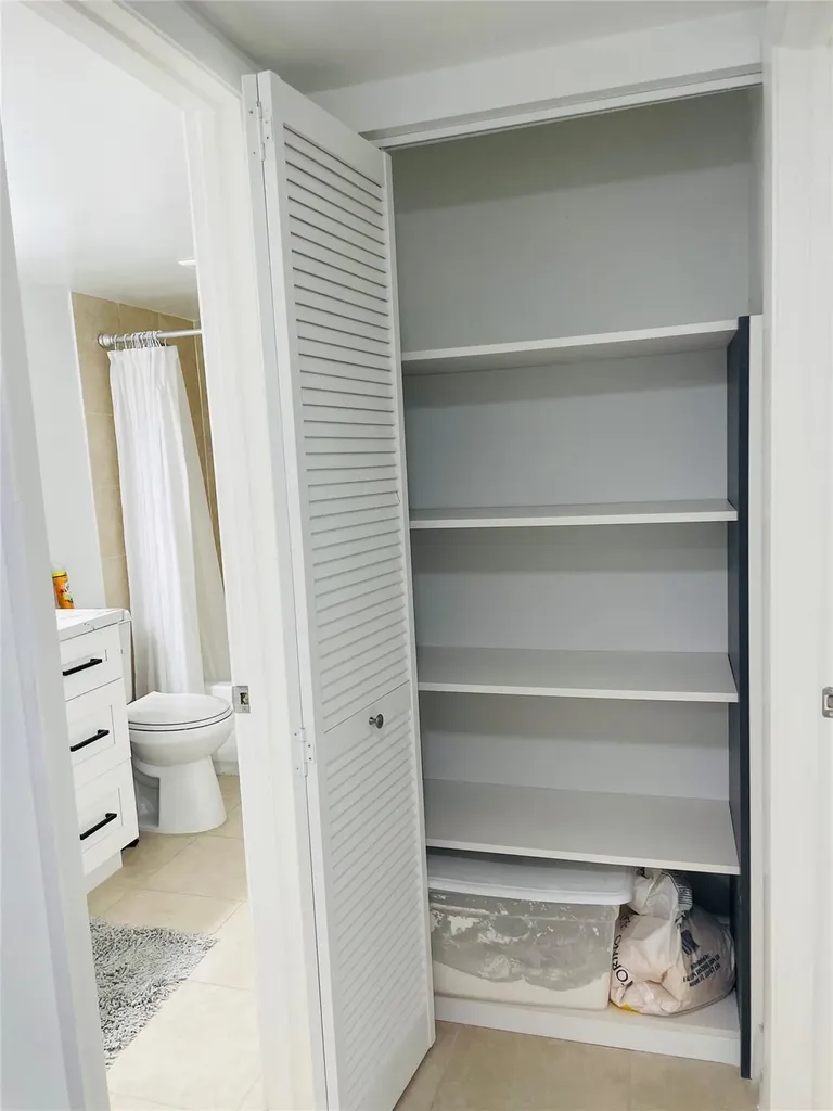 8745 Shadow Wood Boulevard Coral Springs FL 33071