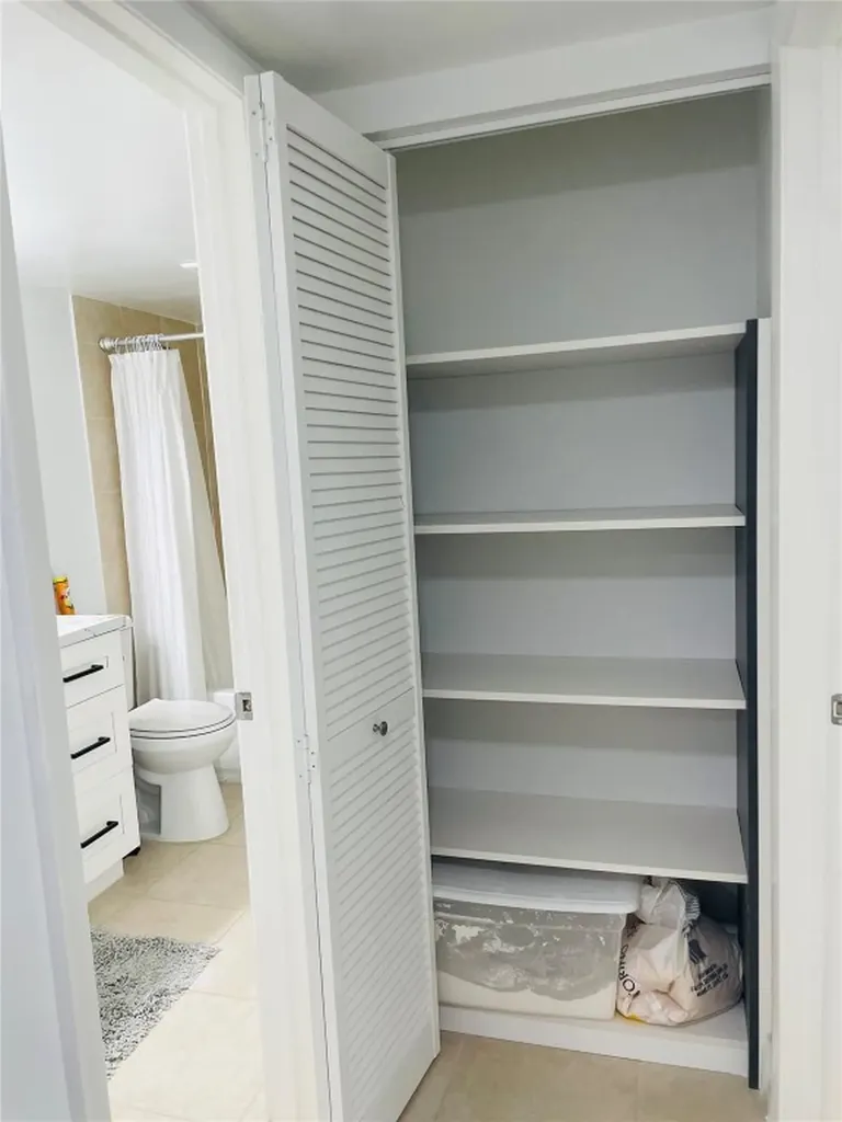 8745 Shadow Wood Boulevard Coral Springs FL 33071