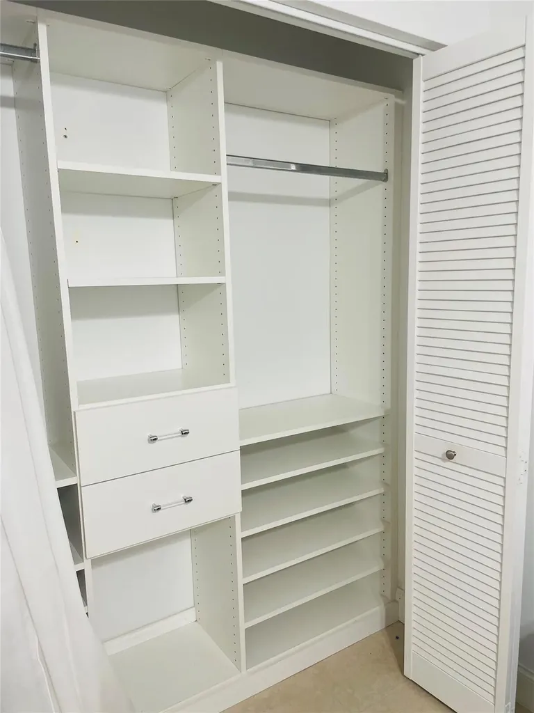 8745 Shadow Wood Boulevard Coral Springs FL 33071