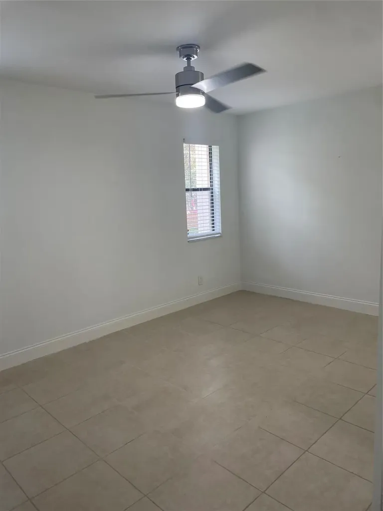 8745 Shadow Wood Boulevard Coral Springs FL 33071