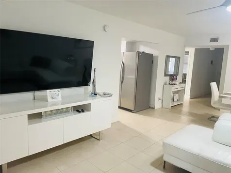 8745 Shadow Wood Boulevard Coral Springs FL 33071
