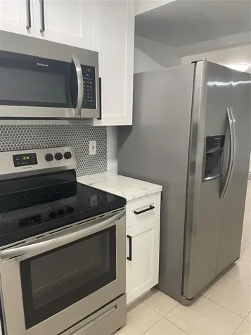 8745 Shadow Wood Boulevard Coral Springs FL 33071