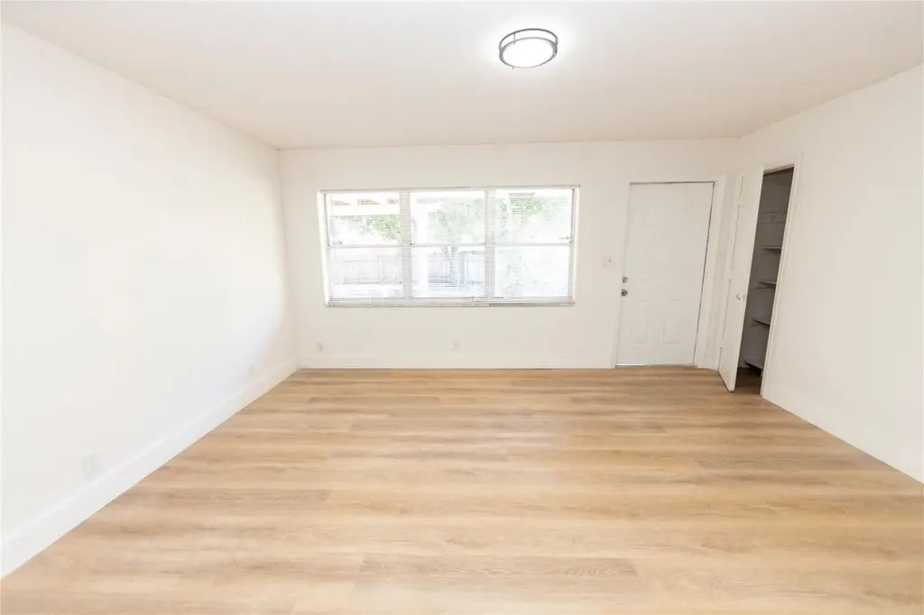 2510 NE 3rd Avenue Pompano Beach FL 33064